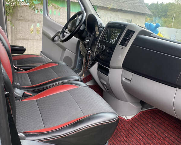 Серый Мерседес Sprinter, объемом двигателя 2.3 л и пробегом 445 тыс. км за 30000 $, фото 15 на Automoto.ua