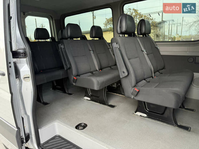 Серый Мерседес Sprinter, объемом двигателя 0 л и пробегом 290 тыс. км за 27500 $, фото 13 на Automoto.ua