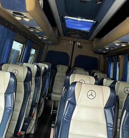 Серый Мерседес Sprinter, объемом двигателя 2.99 л и пробегом 350 тыс. км за 47500 $, фото 8 на Automoto.ua