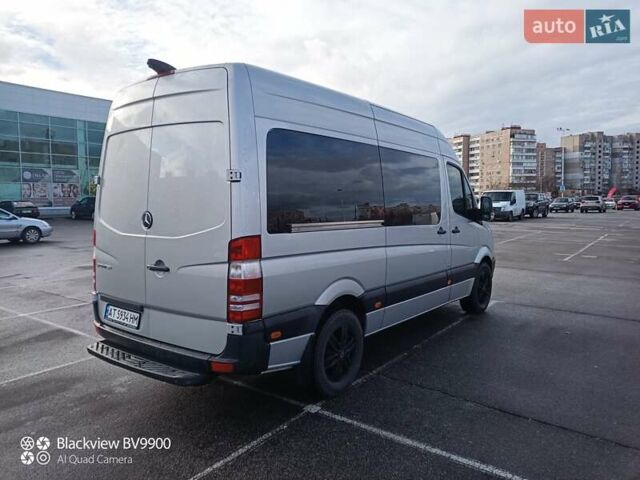 Серый Мерседес Sprinter, объемом двигателя 3 л и пробегом 340 тыс. км за 30000 $, фото 4 на Automoto.ua