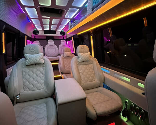 Сірий Мерседес Sprinter, об'ємом двигуна 2.99 л та пробігом 182 тис. км за 45400 $, фото 41 на Automoto.ua