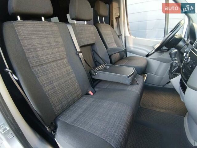 Серый Мерседес Sprinter, объемом двигателя 2.14 л и пробегом 330 тыс. км за 29300 $, фото 20 на Automoto.ua