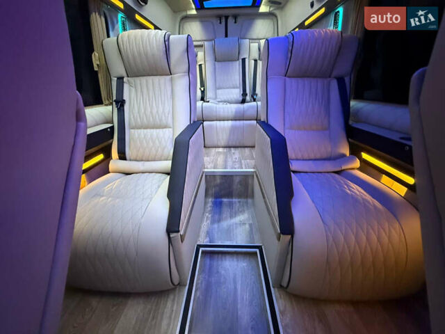 Сірий Мерседес Sprinter, об'ємом двигуна 2.99 л та пробігом 350 тис. км за 43400 $, фото 30 на Automoto.ua