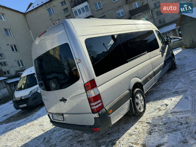 Серый Мерседес Sprinter, объемом двигателя 2.9 л и пробегом 590 тыс. км за 38300 $, фото 9 на Automoto.ua