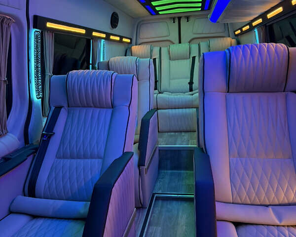 Сірий Мерседес Sprinter, об'ємом двигуна 2.99 л та пробігом 350 тис. км за 43400 $, фото 14 на Automoto.ua