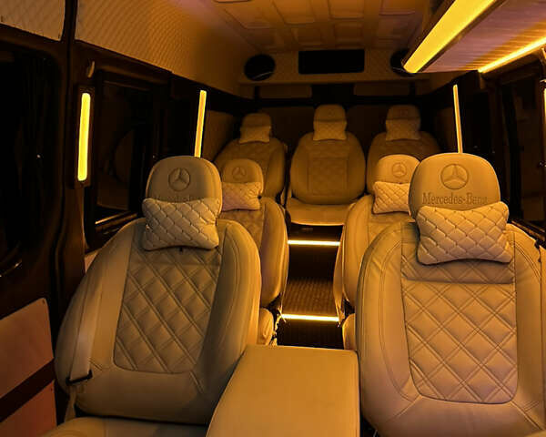 Сірий Мерседес Sprinter, об'ємом двигуна 2.99 л та пробігом 182 тис. км за 45400 $, фото 55 на Automoto.ua