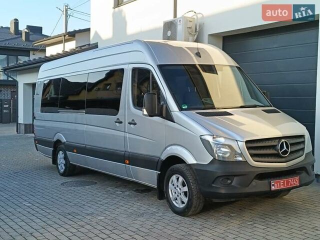 Серый Мерседес Sprinter, объемом двигателя 2.14 л и пробегом 330 тыс. км за 29300 $, фото 1 на Automoto.ua