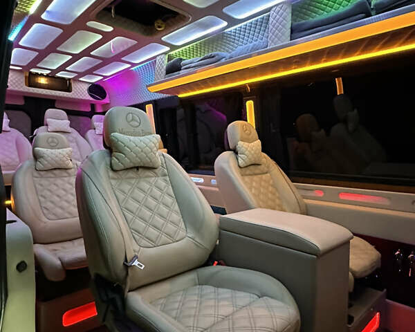 Сірий Мерседес Sprinter, об'ємом двигуна 2.99 л та пробігом 182 тис. км за 45400 $, фото 37 на Automoto.ua