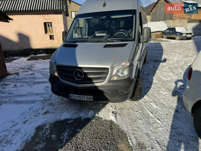 Серый Мерседес Sprinter, объемом двигателя 2.9 л и пробегом 590 тыс. км за 38300 $, фото 24 на Automoto.ua