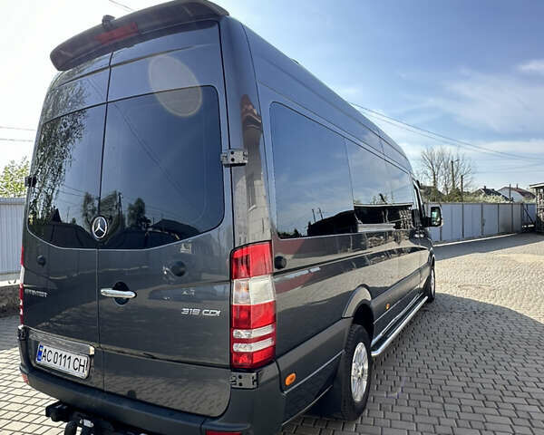 Сірий Мерседес Sprinter, об'ємом двигуна 2.99 л та пробігом 182 тис. км за 45400 $, фото 14 на Automoto.ua