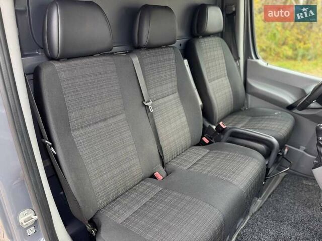 Мерседес Sprinter 2017 в Калуше на Automoto.ua Серый Мерседес Sprinter, объемом двигателя 2.2 л и пробегом 388 тыс. км за 39055 $, фото 19 на Automoto.ua