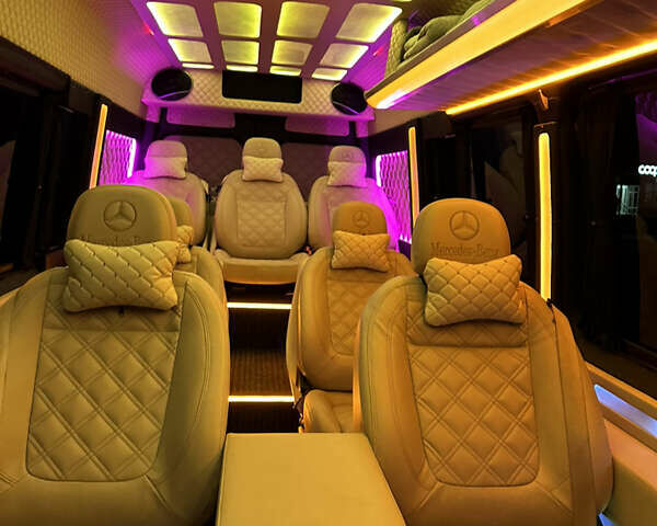 Сірий Мерседес Sprinter, об'ємом двигуна 2.99 л та пробігом 182 тис. км за 45400 $, фото 64 на Automoto.ua