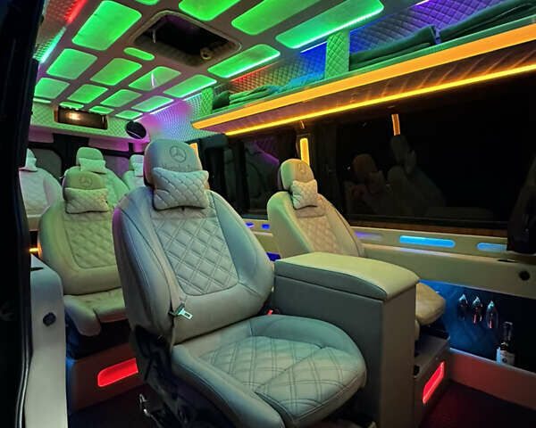 Сірий Мерседес Sprinter, об'ємом двигуна 2.99 л та пробігом 182 тис. км за 45400 $, фото 30 на Automoto.ua