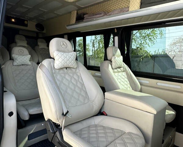 Сірий Мерседес Sprinter, об'ємом двигуна 2.99 л та пробігом 182 тис. км за 45400 $, фото 12 на Automoto.ua