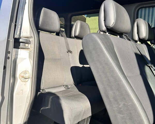 Серый Мерседес Sprinter, объемом двигателя 2.9 л и пробегом 590 тыс. км за 38300 $, фото 33 на Automoto.ua