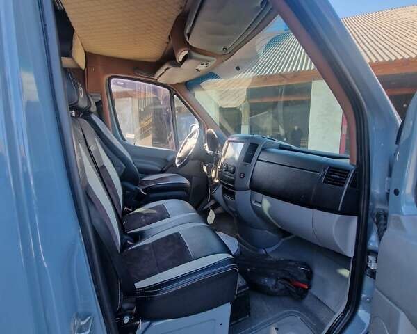 Серый Мерседес Sprinter, объемом двигателя 3 л и пробегом 400 тыс. км за 28880 $, фото 12 на Automoto.ua