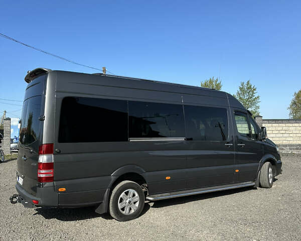 Сірий Мерседес Sprinter, об'ємом двигуна 2.99 л та пробігом 182 тис. км за 45400 $, фото 9 на Automoto.ua