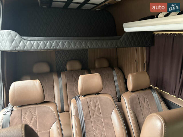 Серый Мерседес Sprinter, объемом двигателя 0 л и пробегом 450 тыс. км за 35106 $, фото 7 на Automoto.ua