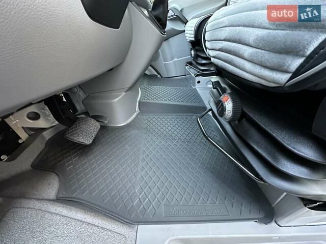 Сірий Мерседес Sprinter, об'ємом двигуна 2.14 л та пробігом 7 тис. км за 42900 $, фото 24 на Automoto.ua
