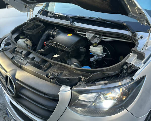 Сірий Мерседес Sprinter, об'ємом двигуна 2.14 л та пробігом 310 тис. км за 50900 $, фото 24 на Automoto.ua