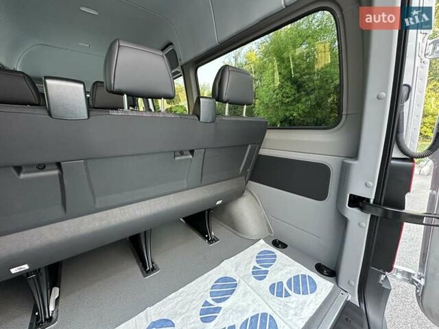 Сірий Мерседес Sprinter, об'ємом двигуна 2.14 л та пробігом 7 тис. км за 42900 $, фото 21 на Automoto.ua