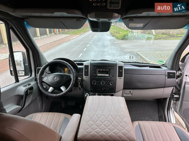 Серый Мерседес Sprinter, объемом двигателя 2.2 л и пробегом 113 тыс. км за 48000 $, фото 14 на Automoto.ua