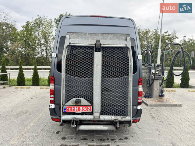Серый Мерседес Sprinter, объемом двигателя 2.2 л и пробегом 650 тыс. км за 21500 $, фото 19 на Automoto.ua