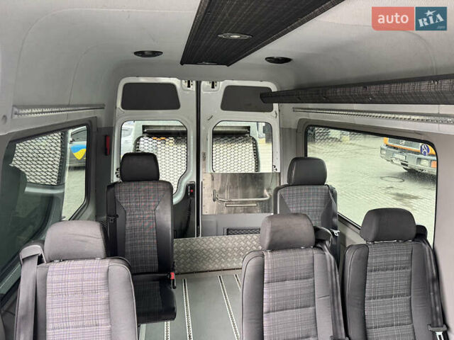 Серый Мерседес Sprinter, объемом двигателя 2.2 л и пробегом 650 тыс. км за 21500 $, фото 34 на Automoto.ua