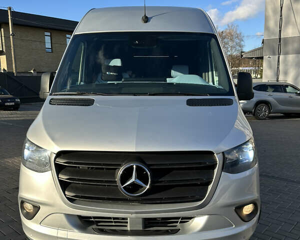 Сірий Мерседес Sprinter, об'ємом двигуна 2.14 л та пробігом 310 тис. км за 50900 $, фото 8 на Automoto.ua