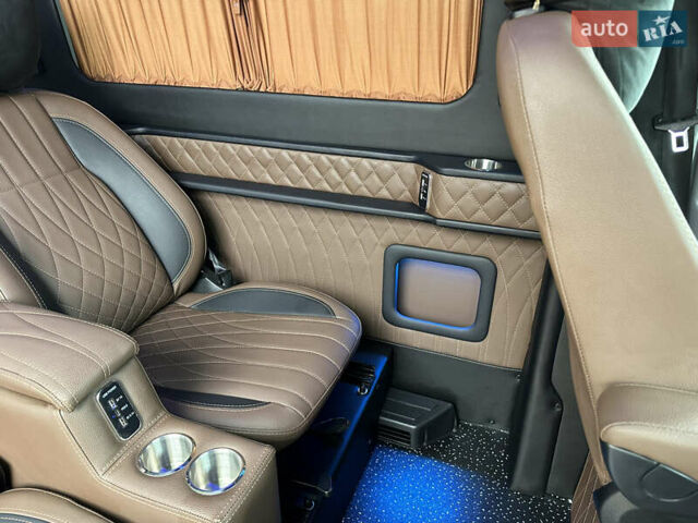 Серый Мерседес Sprinter, объемом двигателя 2.2 л и пробегом 113 тыс. км за 48000 $, фото 16 на Automoto.ua