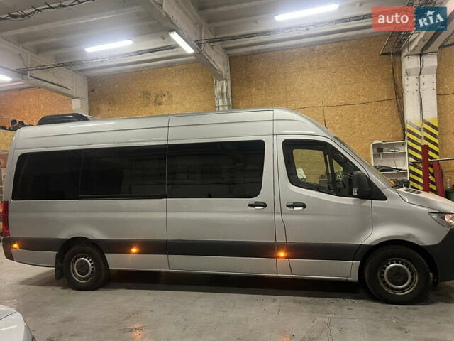 Серый Мерседес Sprinter, объемом двигателя 3 л и пробегом 2 тыс. км за 31923 $, фото 2 на Automoto.ua
