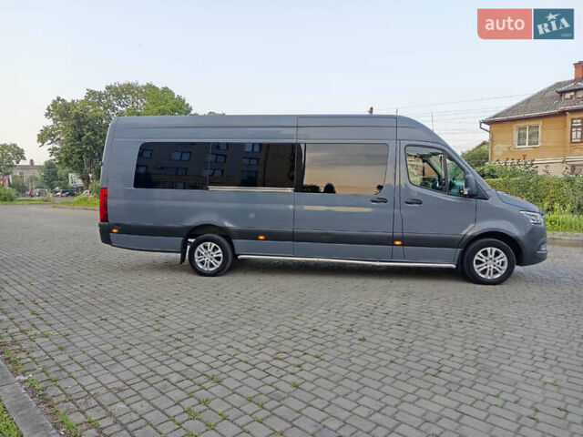Серый Мерседес Sprinter, объемом двигателя 2.14 л и пробегом 622 тыс. км за 34399 $, фото 5 на Automoto.ua