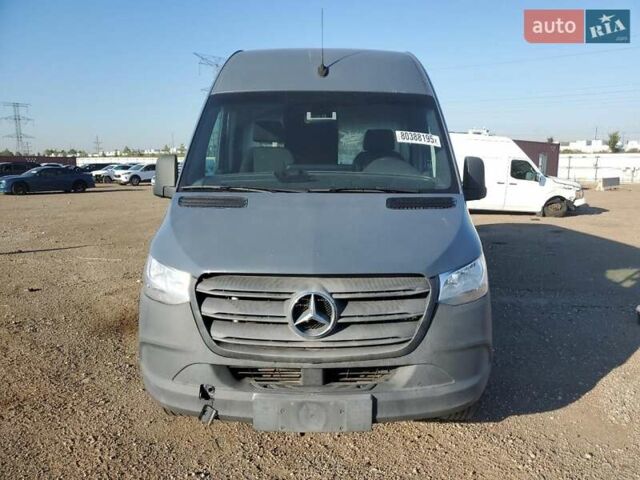 Серый Мерседес Sprinter, объемом двигателя 3 л и пробегом 129 тыс. км за 10000 $, фото 4 на Automoto.ua