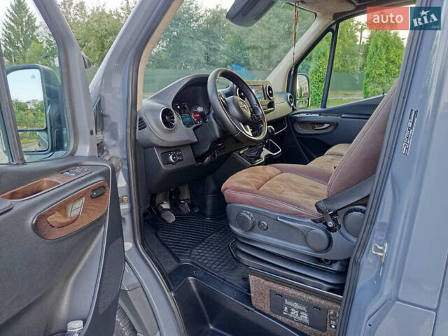 Серый Мерседес Sprinter, объемом двигателя 2.14 л и пробегом 622 тыс. км за 34399 $, фото 9 на Automoto.ua