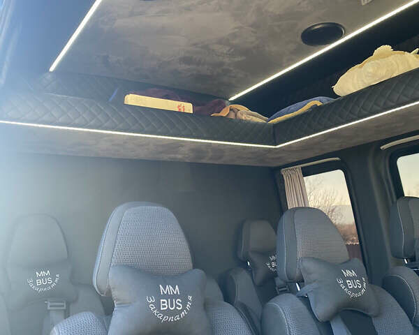 Серый Мерседес Sprinter, объемом двигателя 0 л и пробегом 292 тыс. км за 39000 $, фото 39 на Automoto.ua