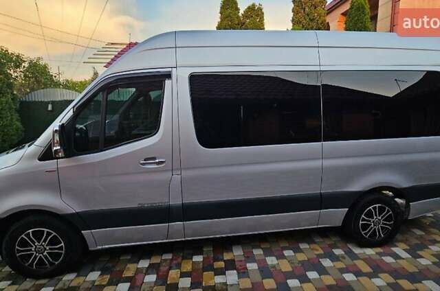 Серый Мерседес Sprinter, объемом двигателя 2.1 л и пробегом 237 тыс. км за 41500 $, фото 20 на Automoto.ua