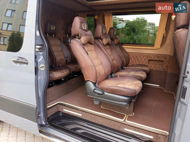 Серый Мерседес Sprinter, объемом двигателя 2.14 л и пробегом 622 тыс. км за 34399 $, фото 13 на Automoto.ua
