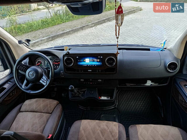 Серый Мерседес Sprinter, объемом двигателя 2.14 л и пробегом 622 тыс. км за 34399 $, фото 8 на Automoto.ua