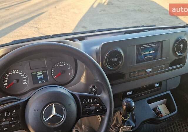 Серый Мерседес Sprinter, объемом двигателя 2.14 л и пробегом 300 тыс. км за 17000 $, фото 6 на Automoto.ua