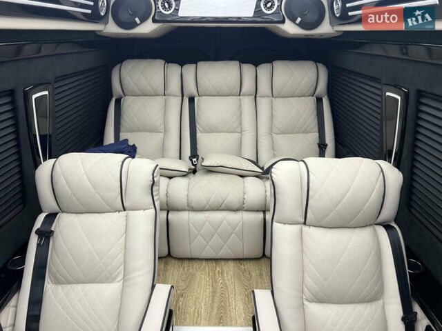 Серый Мерседес Sprinter, объемом двигателя 2.14 л и пробегом 299 тыс. км за 64999 $, фото 10 на Automoto.ua