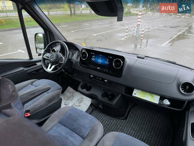 Сірий Мерседес Sprinter, об'ємом двигуна 2.99 л та пробігом 249 тис. км за 49999 $, фото 17 на Automoto.ua