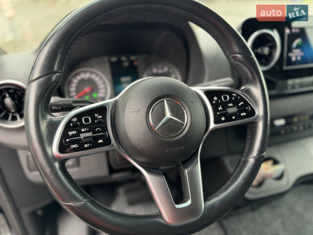 Сірий Мерседес Sprinter, об'ємом двигуна 2.99 л та пробігом 249 тис. км за 49999 $, фото 27 на Automoto.ua