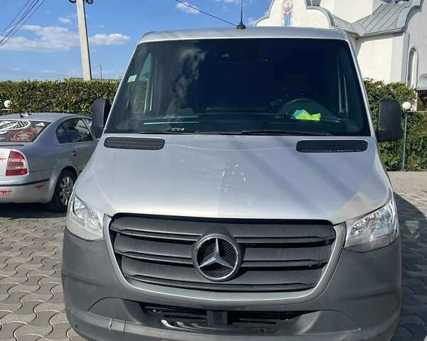 Серый Мерседес Sprinter, объемом двигателя 2.14 л и пробегом 135 тыс. км за 37755 $, фото 28 на Automoto.ua