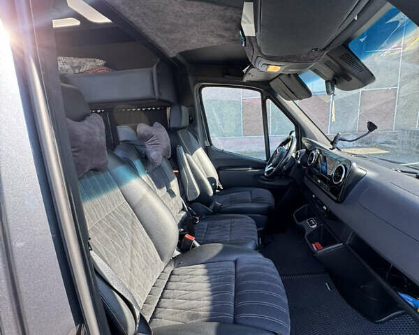 Мерседес Sprinter 2020 в Коломые на Automoto.ua Серый Мерседес Sprinter, объемом двигателя 2.99 л и пробегом 212 тыс. км за 62500 $, фото 14 на Automoto.ua