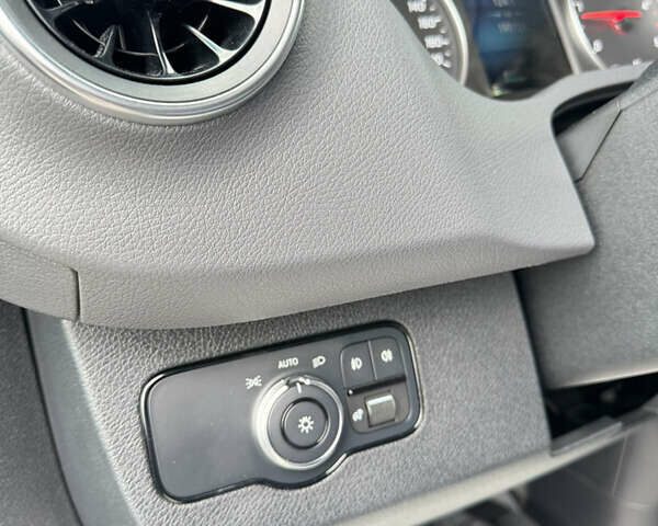 Серый Мерседес Sprinter, объемом двигателя 2.99 л и пробегом 190 тыс. км за 55900 $, фото 20 на Automoto.ua