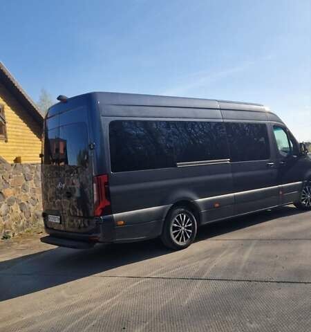 Сірий Мерседес Sprinter, об'ємом двигуна 0 л та пробігом 230 тис. км за 60344 $, фото 3 на Automoto.ua