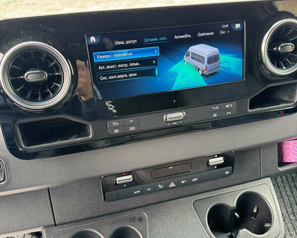 Серый Мерседес Sprinter, объемом двигателя 2.99 л и пробегом 190 тыс. км за 55900 $, фото 17 на Automoto.ua