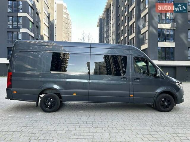 Серый Мерседес Sprinter, объемом двигателя 2.14 л и пробегом 429 тыс. км за 35800 $, фото 12 на Automoto.ua
