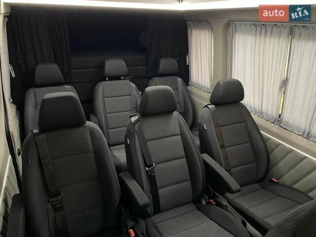 Серый Мерседес Sprinter, объемом двигателя 2.14 л и пробегом 72 тыс. км за 39990 $, фото 16 на Automoto.ua