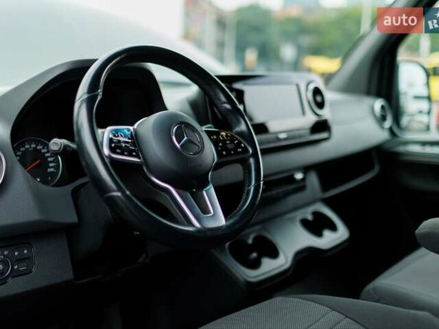 Серый Мерседес Sprinter, объемом двигателя 3 л и пробегом 135 тыс. км за 49900 $, фото 9 на Automoto.ua